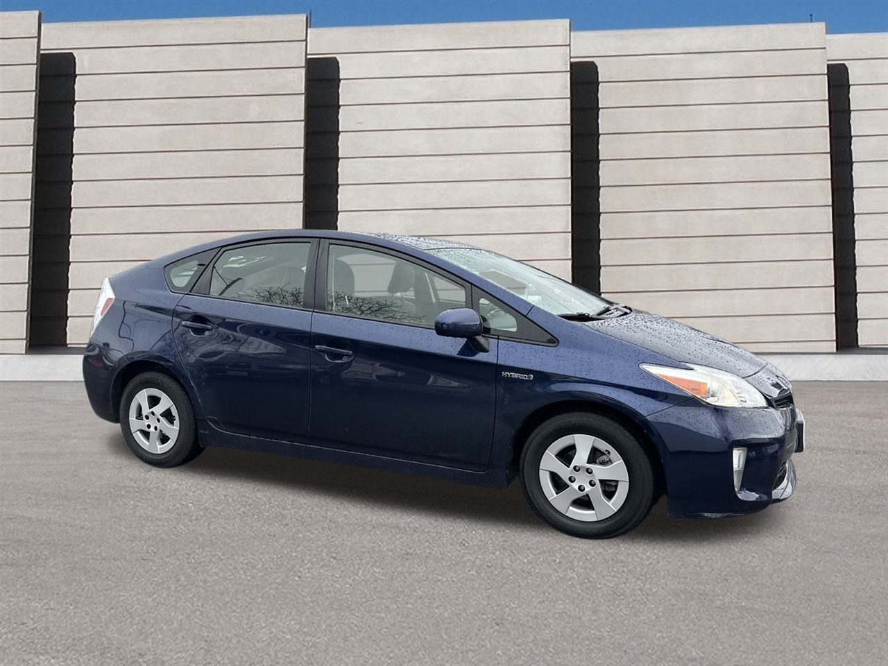 Toyota Prius Prius V 2013