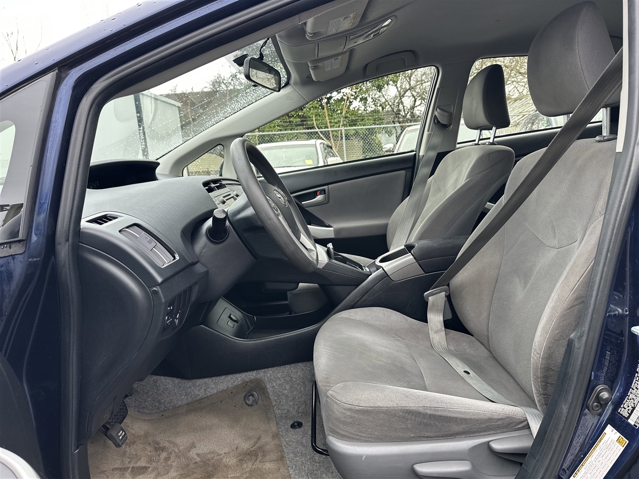 Toyota Prius Prius V 2013