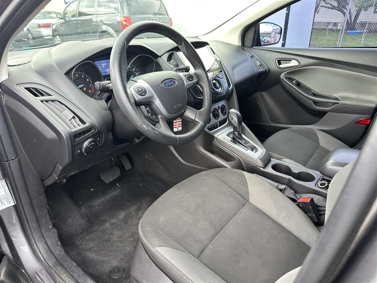 Ford Focus SE Hatch 2014