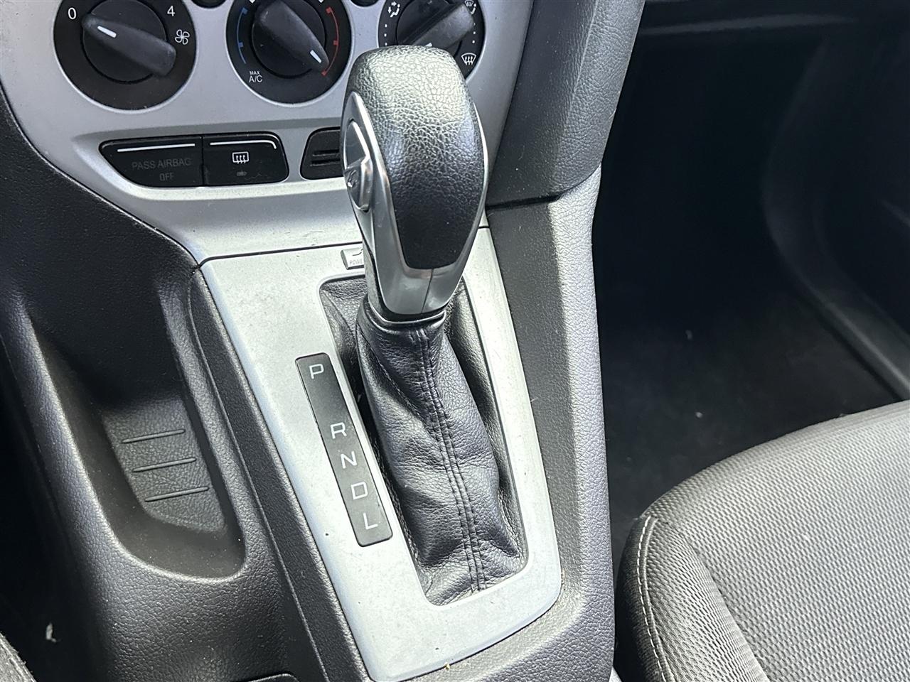 Ford Focus SE Hatch 2014