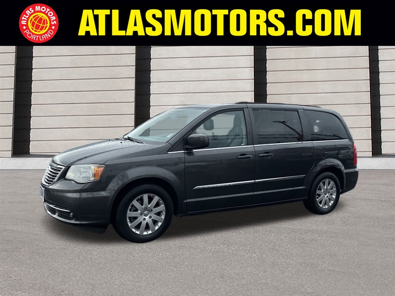 2016 Chrysler Town & Country Touring