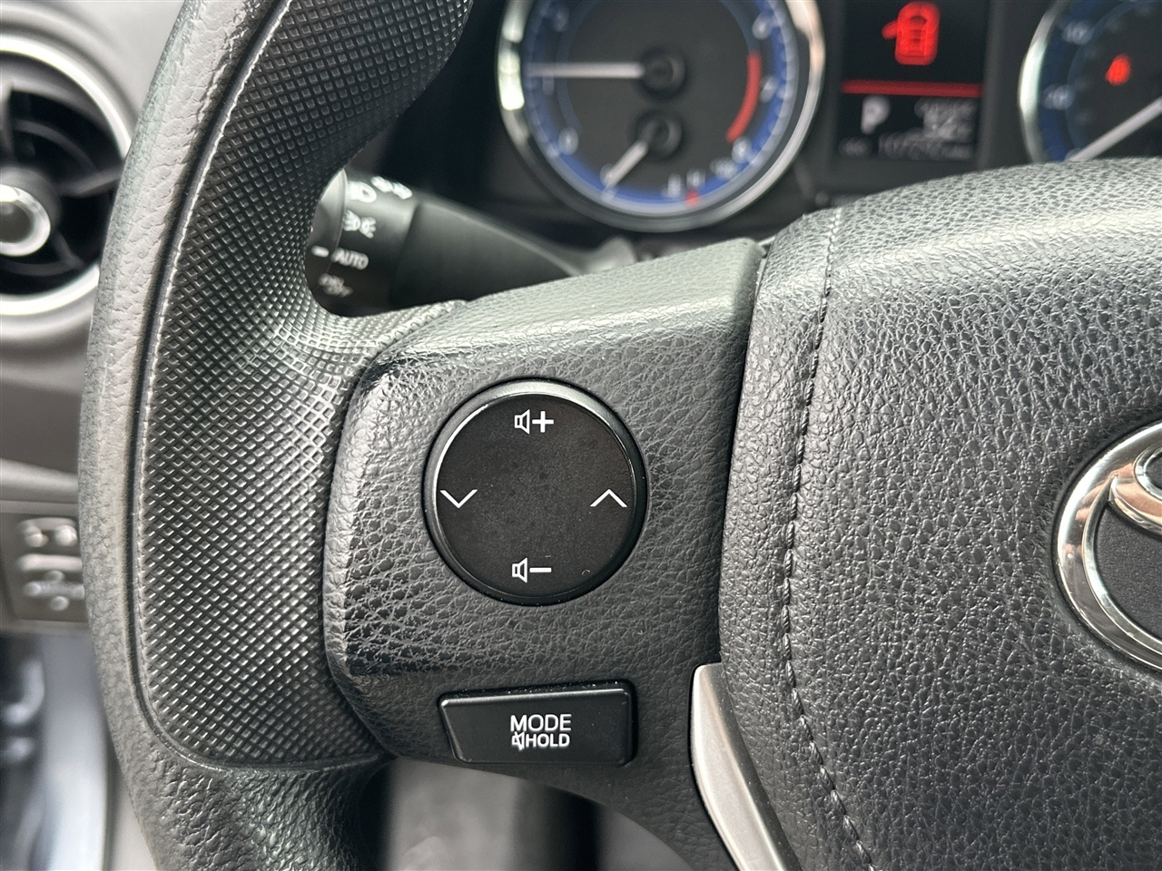 Toyota Corolla LE CVT 2017