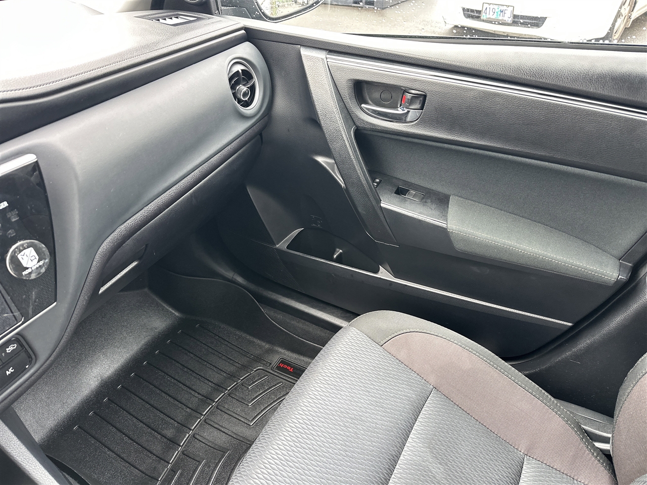 Toyota Corolla LE CVT 2017