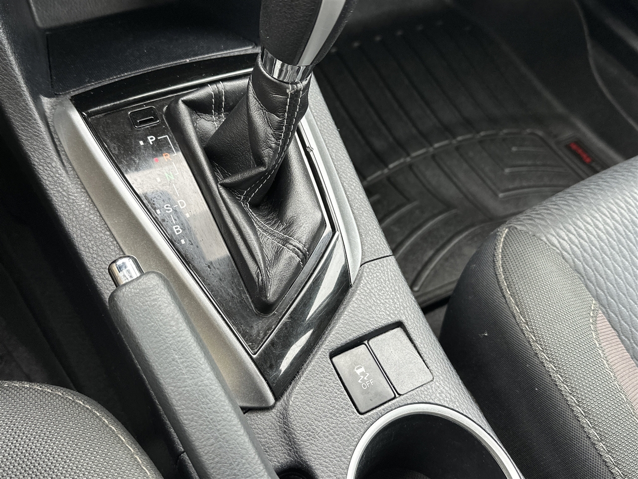 Toyota Corolla LE CVT 2017