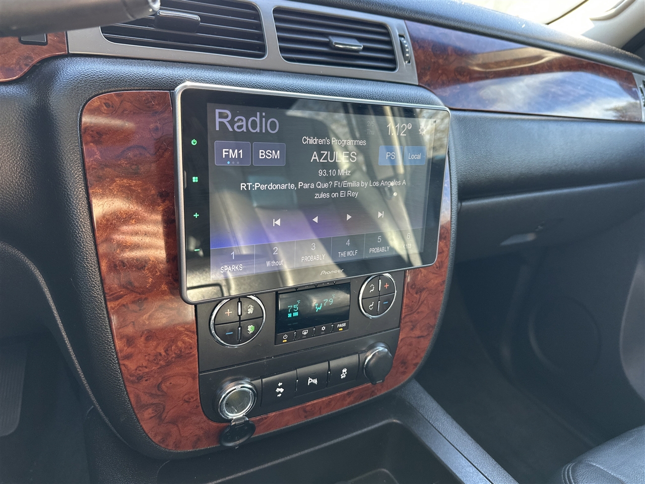 Chevrolet Suburban LTZ 1500 4WD 2013