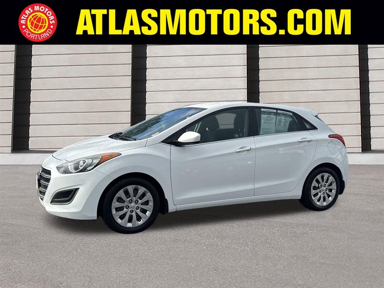 Hyundai Elantra GT A/T 2016