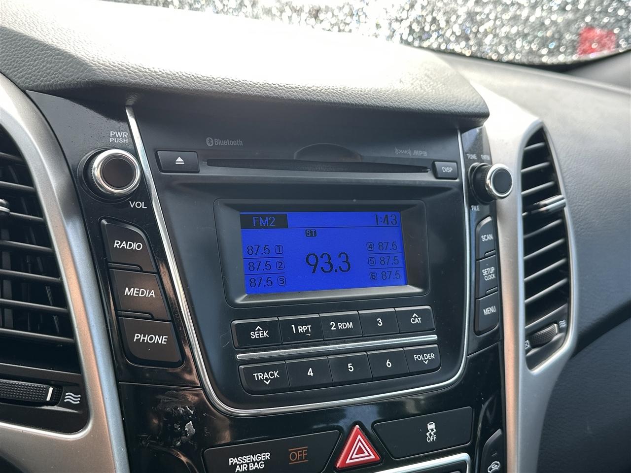 Hyundai Elantra GT A/T 2016