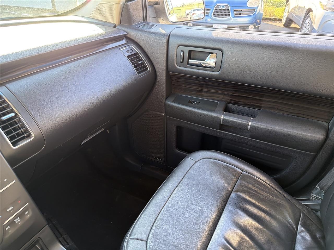 Ford Flex SEL FWD 2019