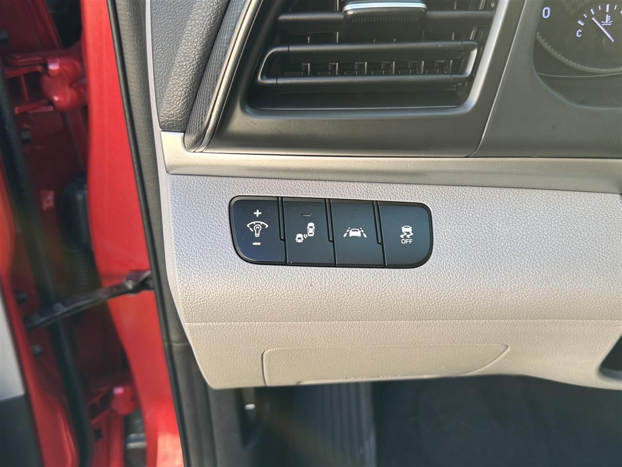 Hyundai Elantra Limited 2020