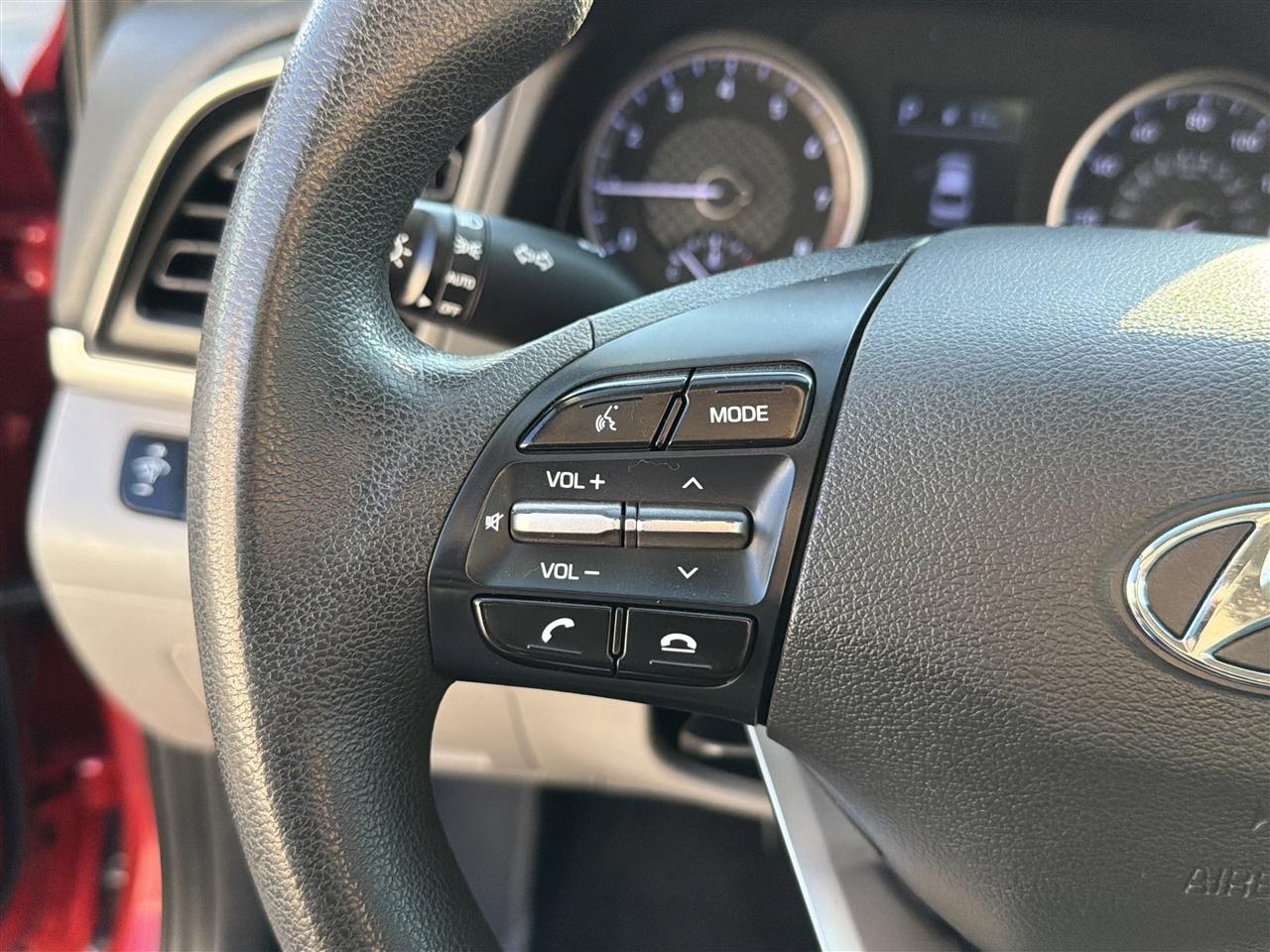 Hyundai Elantra Limited 2020