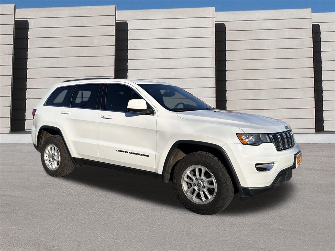 Jeep Grand Cherokee Laredo 4WD 2020