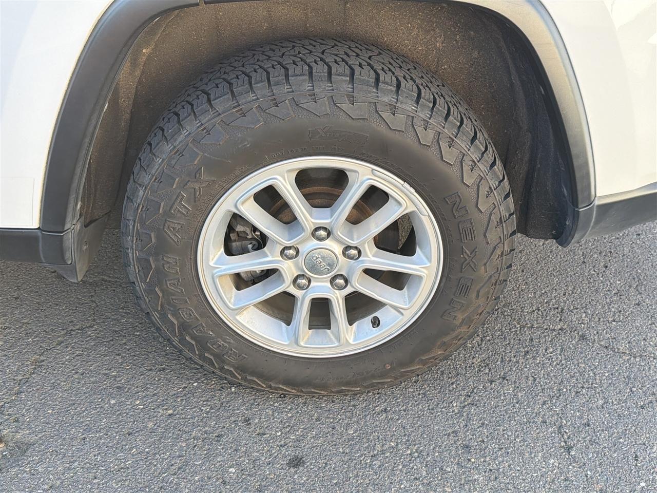 Jeep Grand Cherokee Laredo 4WD 2020