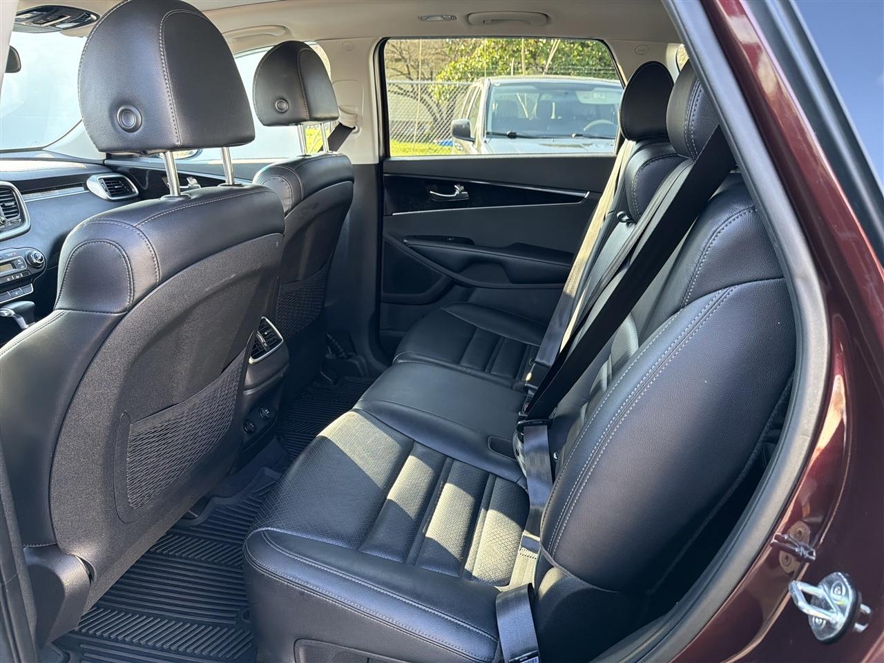 Kia Sorento EX V6 AWD 2020