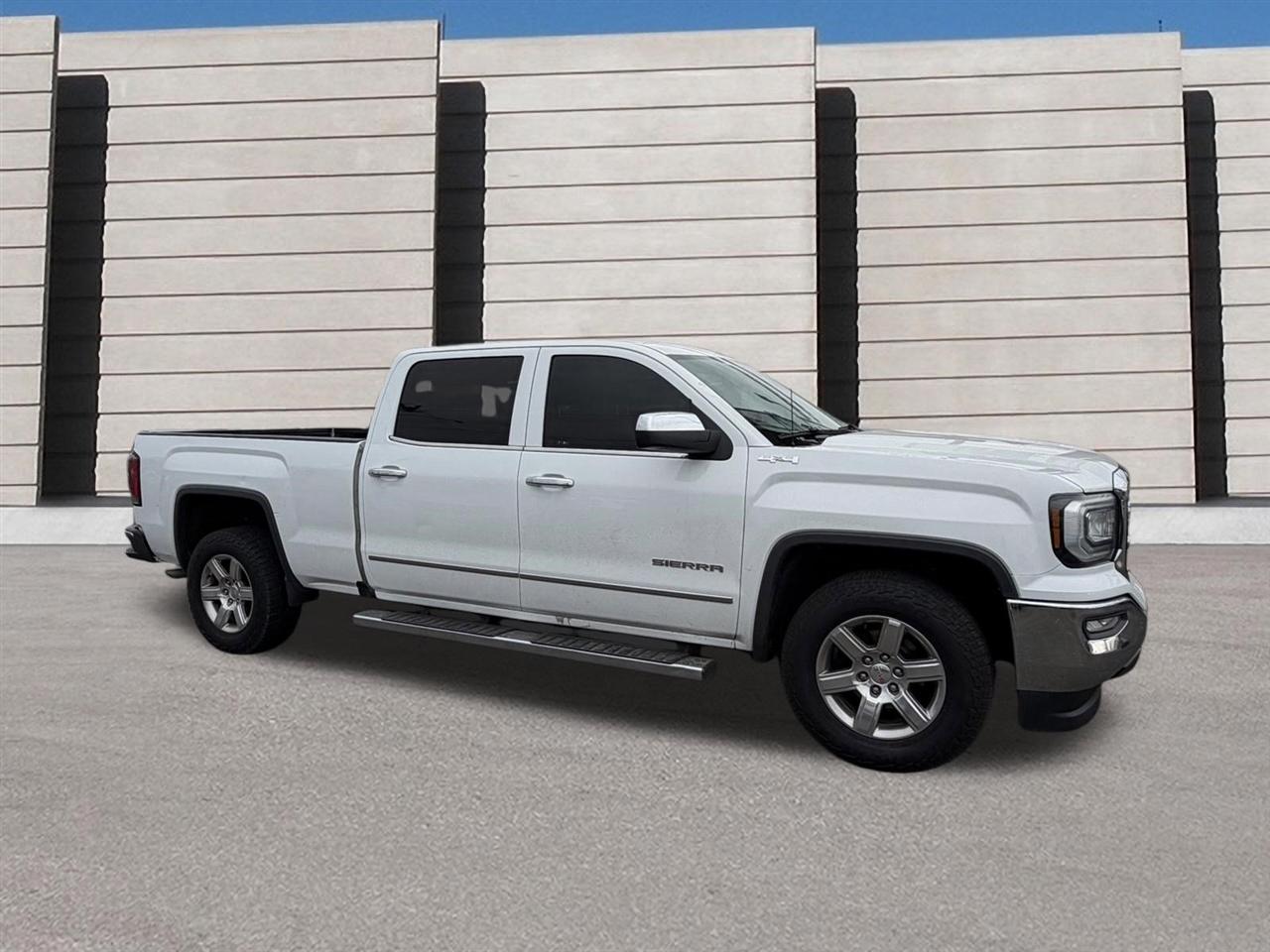 GMC Sierra 1500 SLT Crew Cab Long Box 4WD 2017