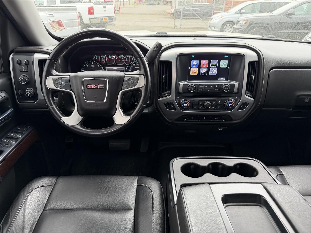 GMC Sierra 1500 SLT Crew Cab Long Box 4WD 2017