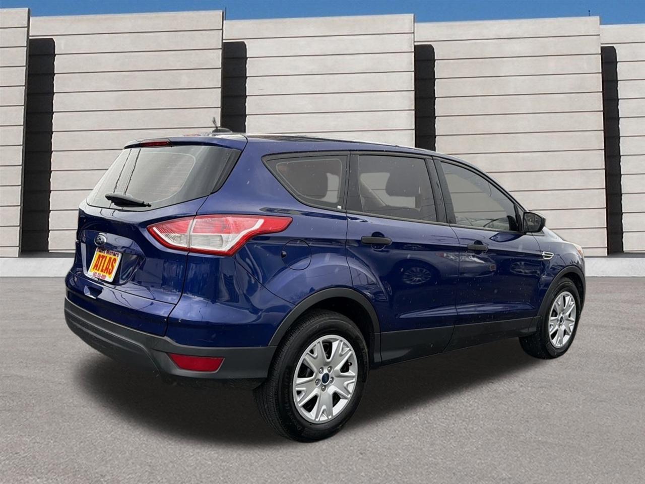 Ford Escape S FWD 2014