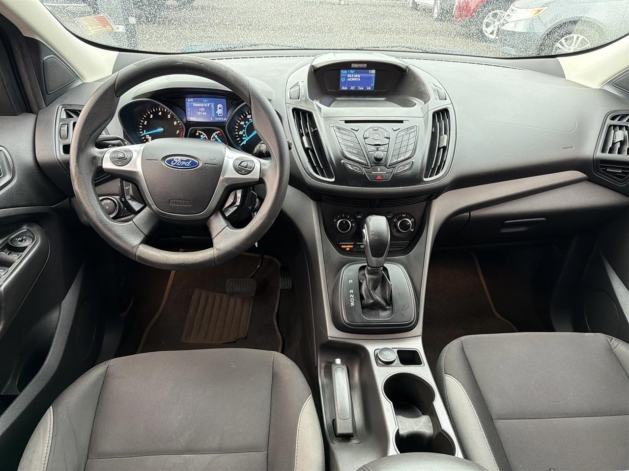 Ford Escape S FWD 2014