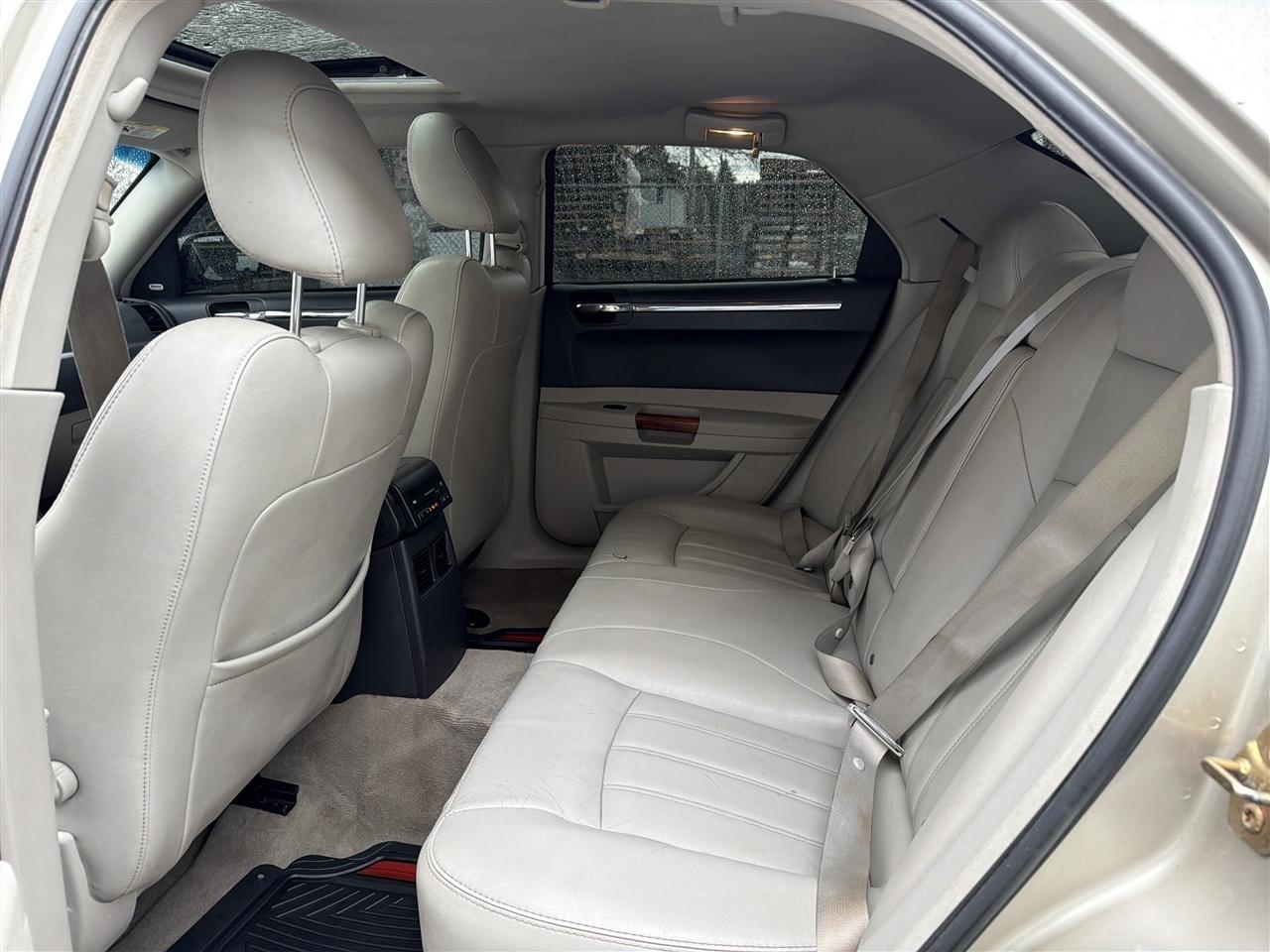 Chrysler 300 C AWD 2006