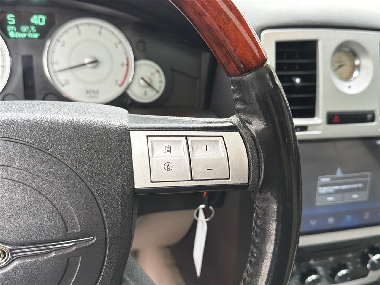 Chrysler 300 C AWD 2006