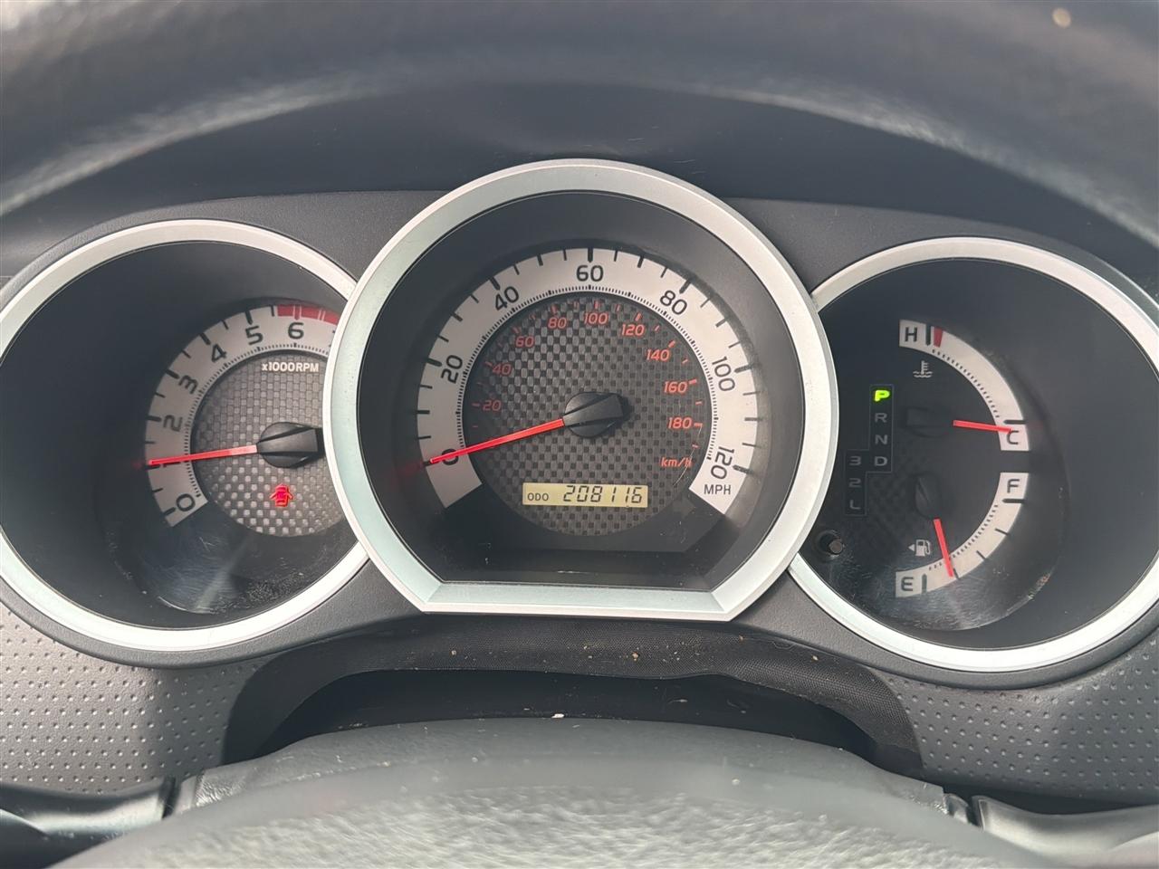 Toyota Tacoma Double Cab Auto 2WD 2011