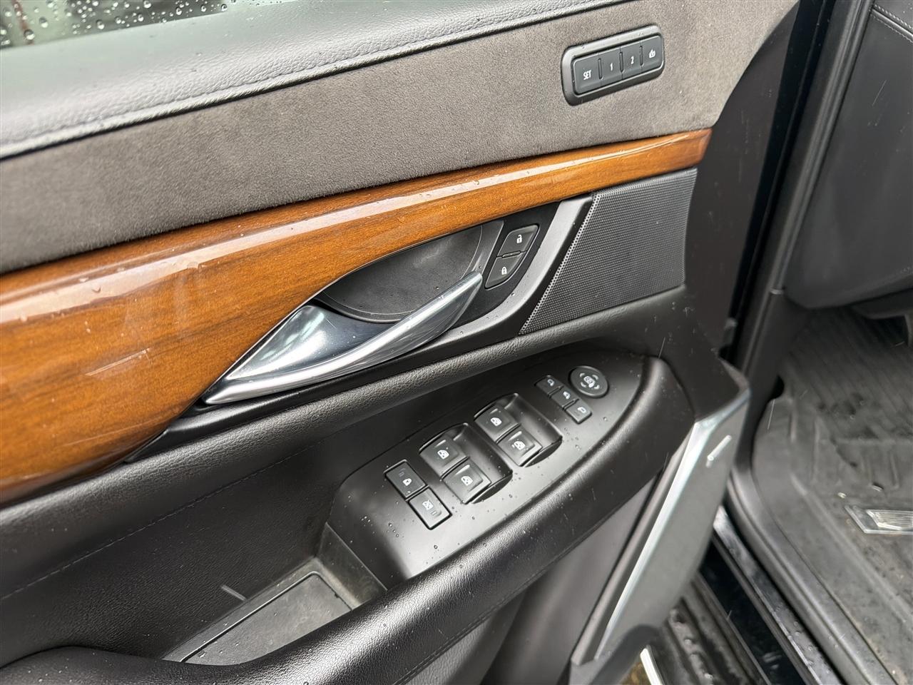 Cadillac Escalade Premium Luxury AWD 2020