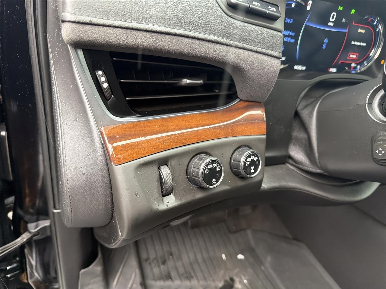 Cadillac Escalade Premium Luxury AWD 2020