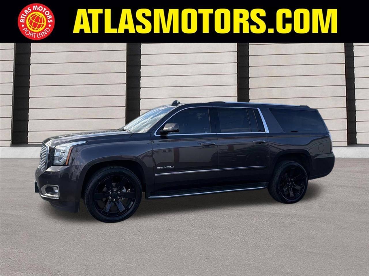 2017 GMC Yukon XL Denali 4WD