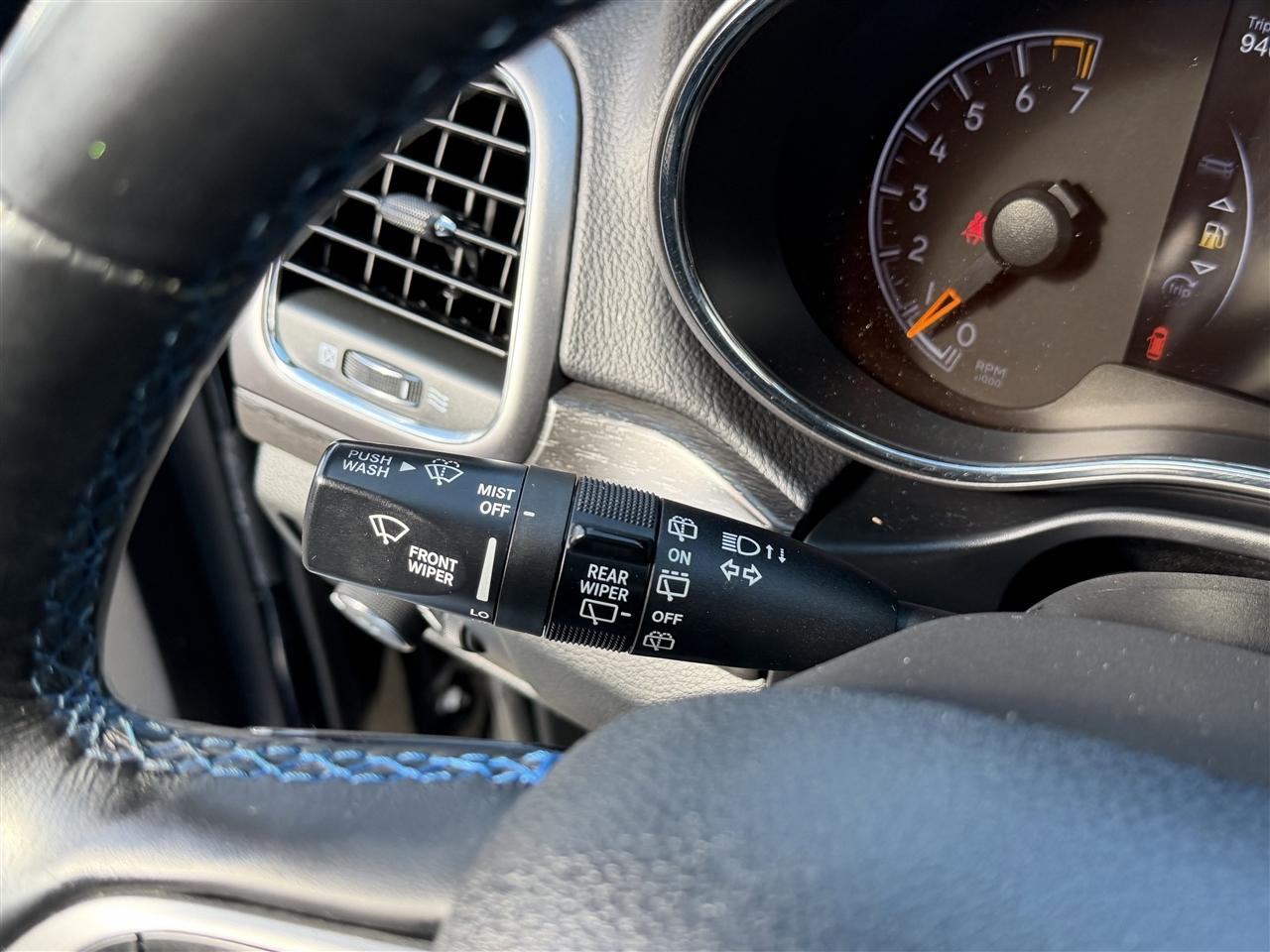 Jeep Grand Cherokee Laredo 4WD 2018