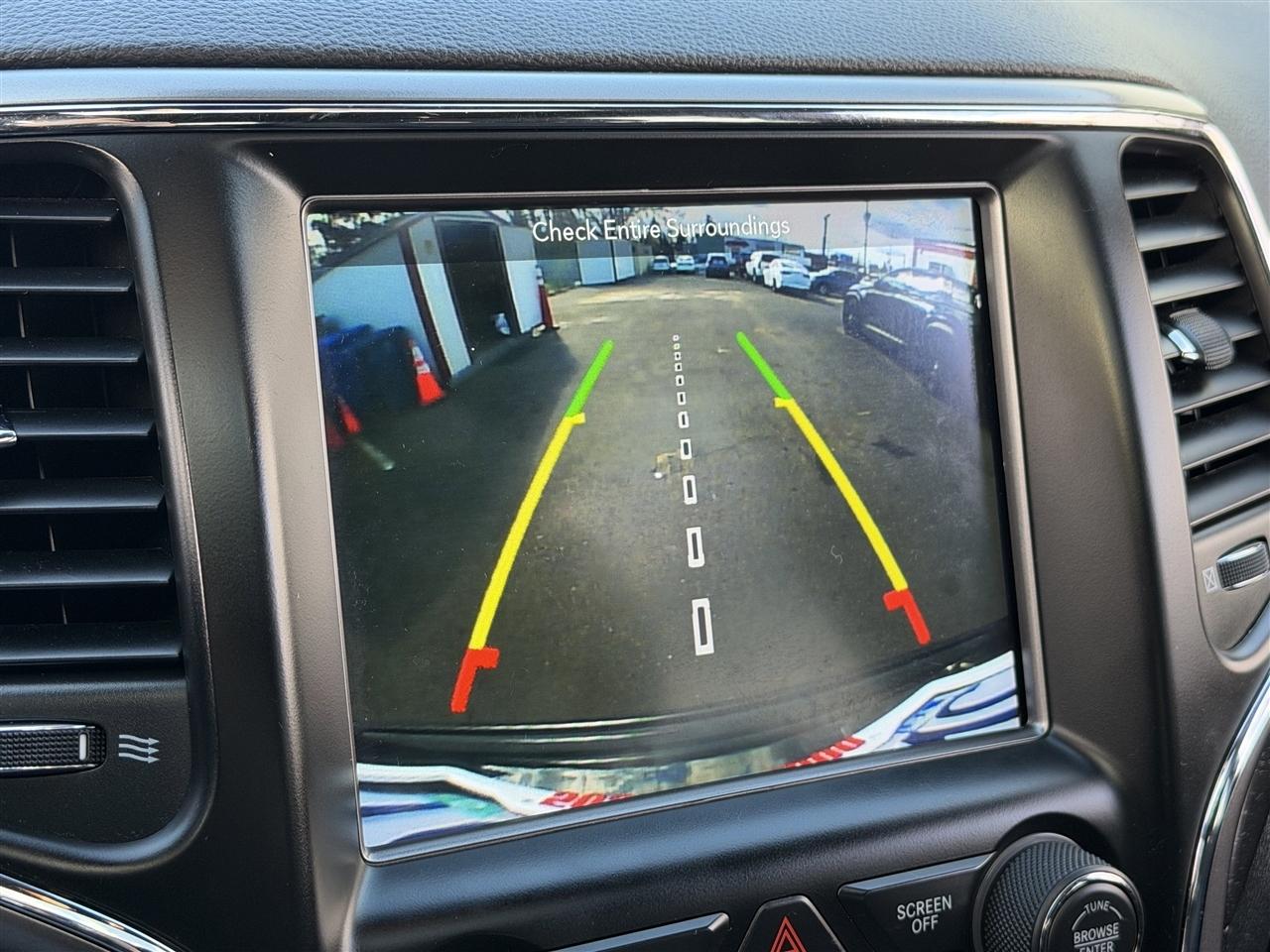 Jeep Grand Cherokee Laredo 4WD 2018