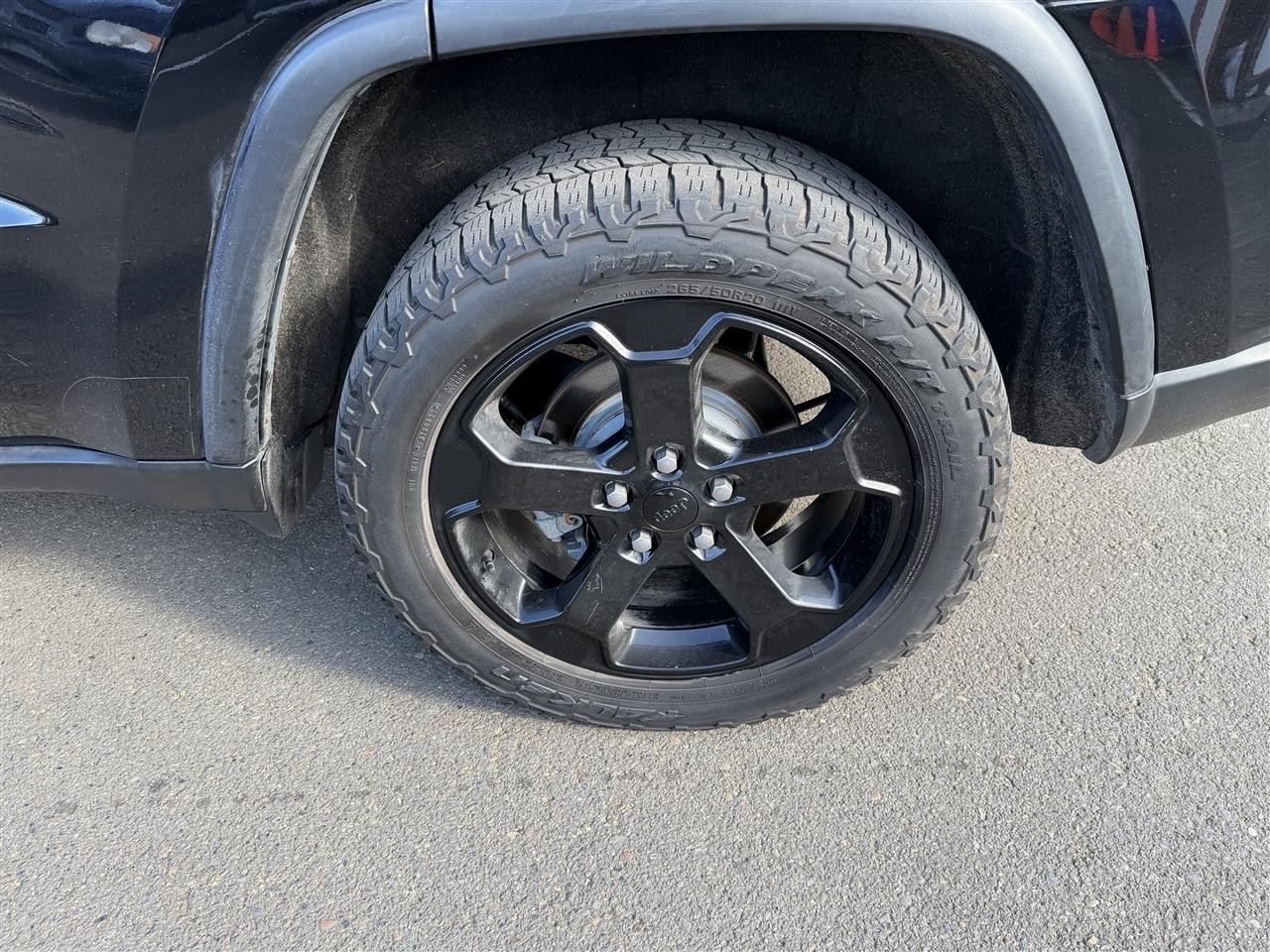 Jeep Grand Cherokee Laredo 4WD 2018