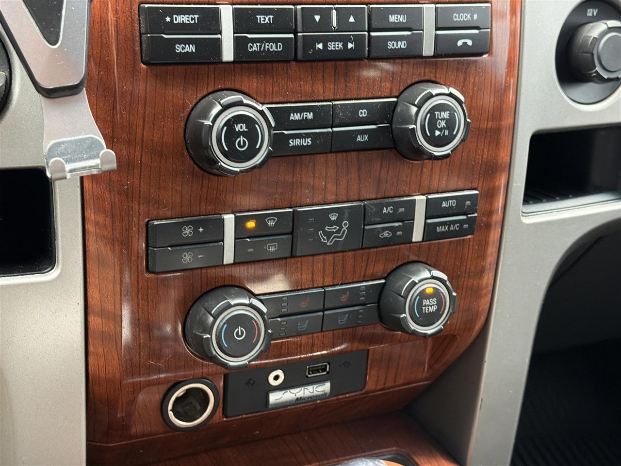 Ford F-150 Lariat SuperCrew 5.5-ft. Bed 2WD 2010