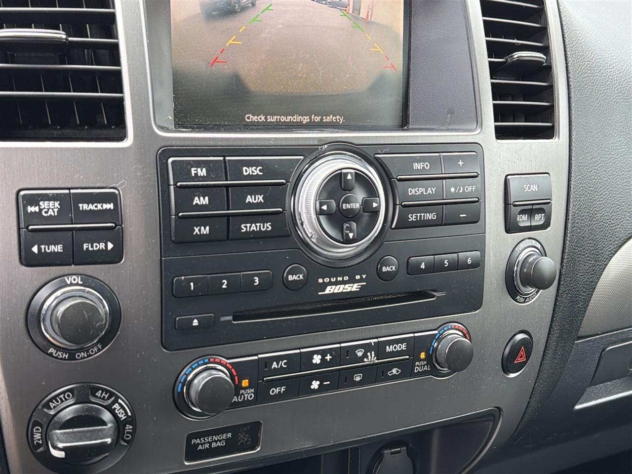 Nissan Armada SV 4WD 2014