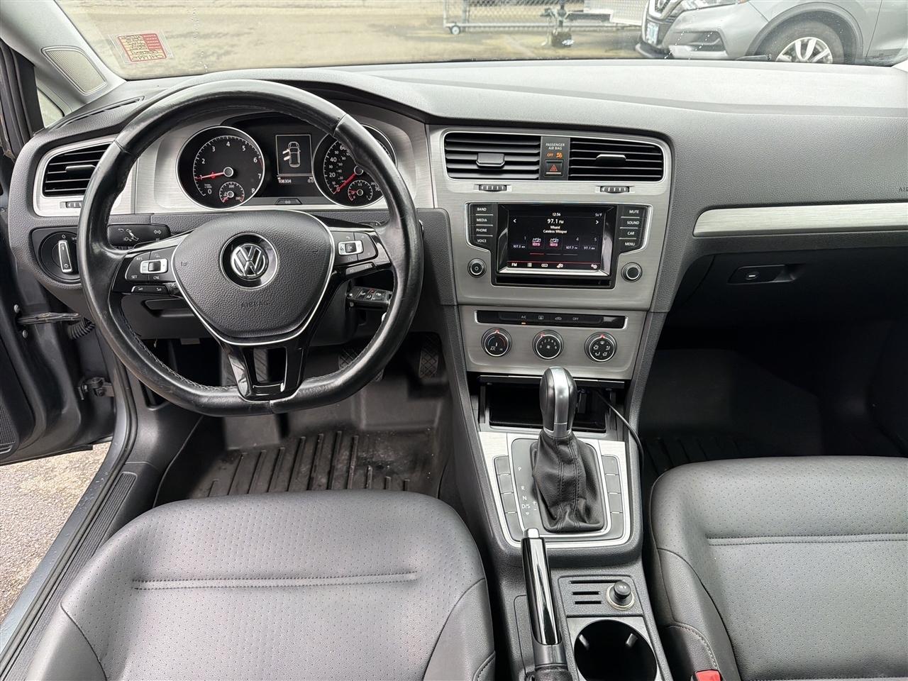 Volkswagen Golf TSI SE 6A 2015