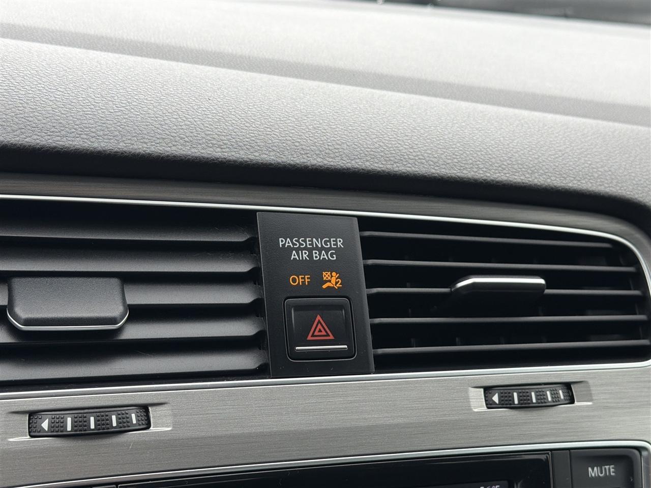 Volkswagen Golf TSI SE 6A 2015