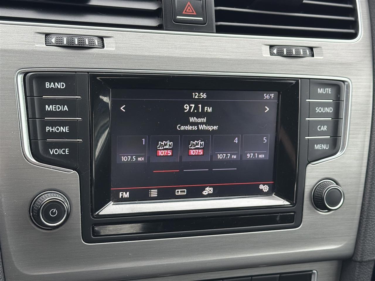 Volkswagen Golf TSI SE 6A 2015