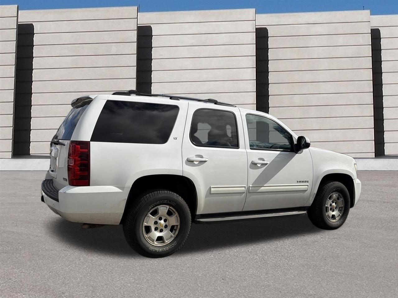 Chevrolet Tahoe LT 4WD 2010