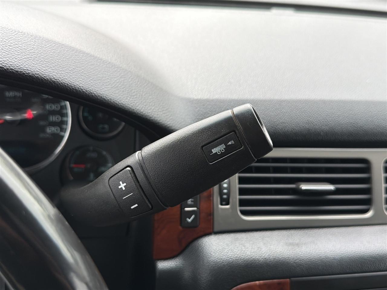 Chevrolet Tahoe LT 4WD 2010