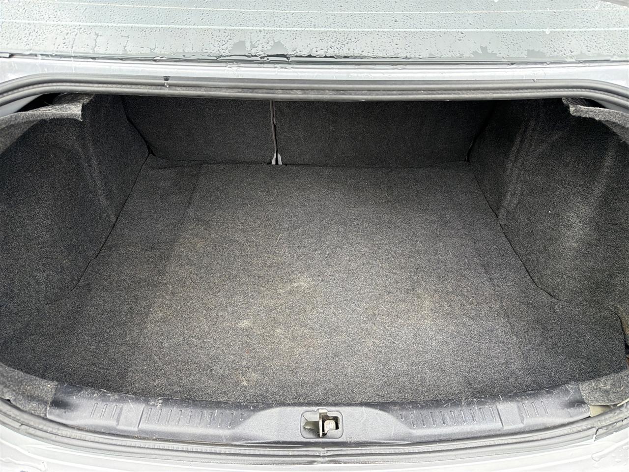 Nissan Sentra 2.0 SL 2010