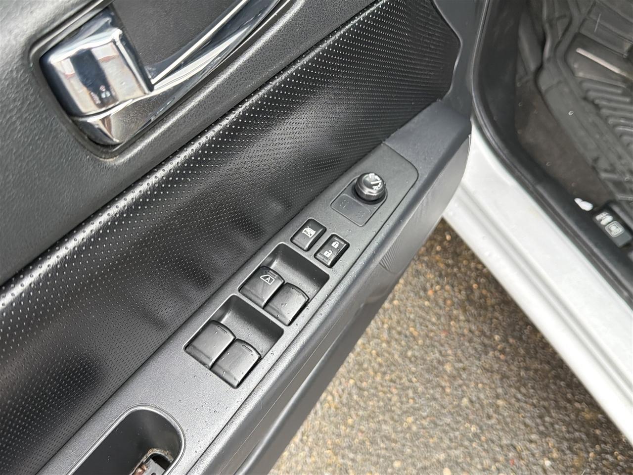 Nissan Sentra 2.0 SL 2010