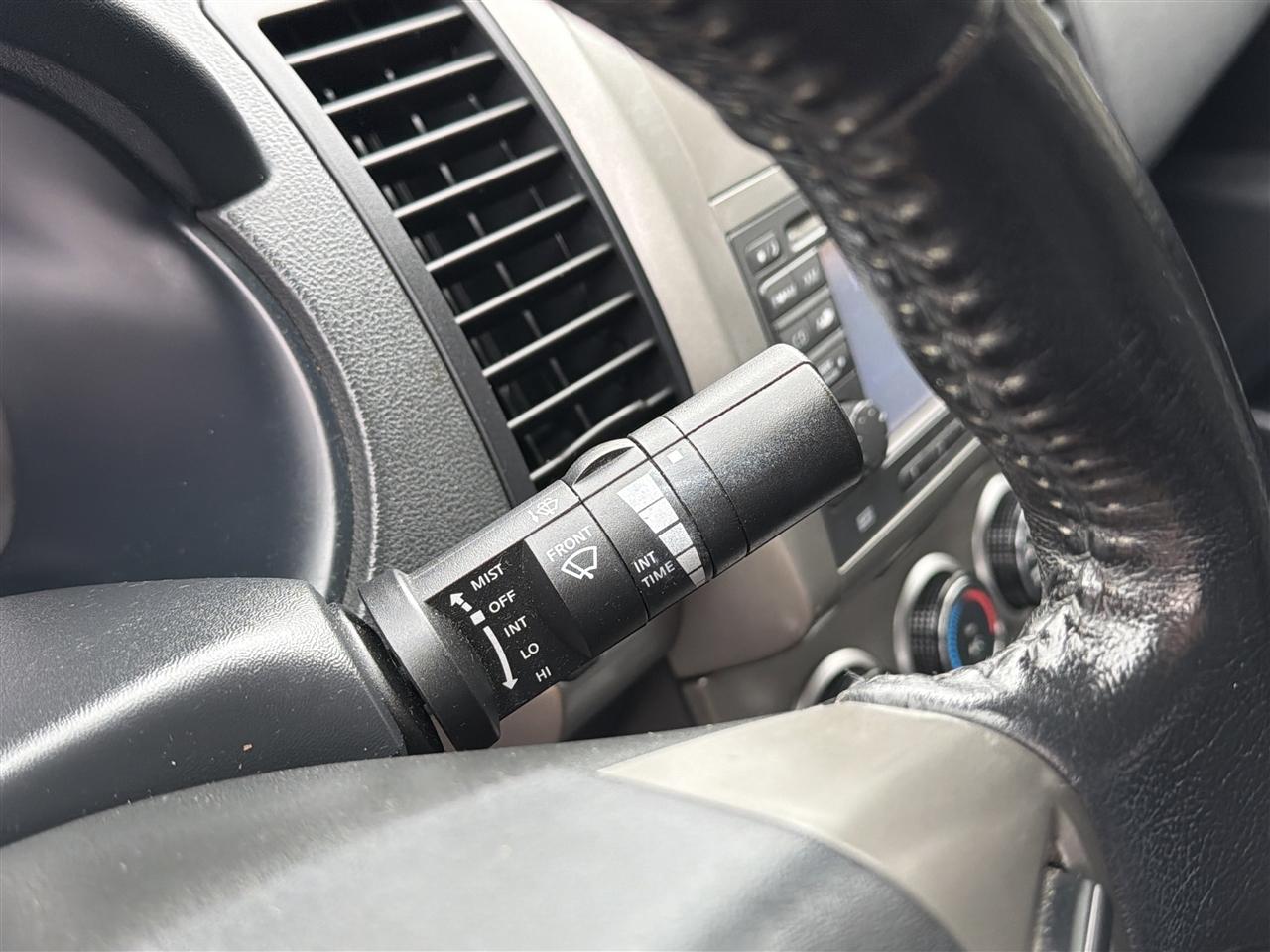 Nissan Sentra 2.0 SL 2010