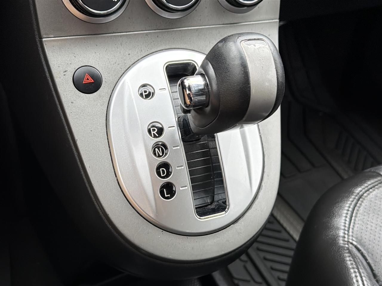 Nissan Sentra 2.0 SL 2010