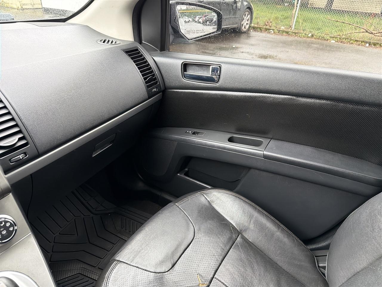 Nissan Sentra 2.0 SL 2010