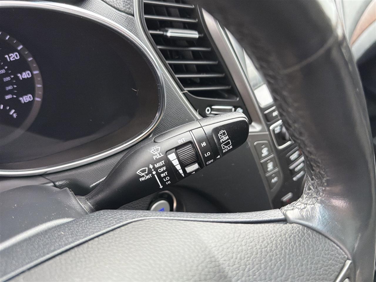 Hyundai Santa Fe SE Ultimate AWD 2018