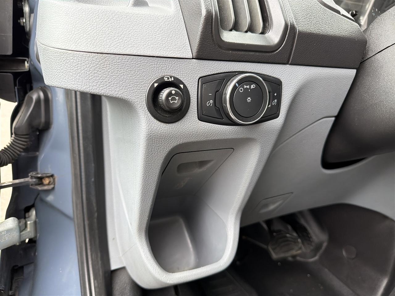 Ford Transit 250 Van High Roof w/Sliding Pass. 148-in. WB EL 2019