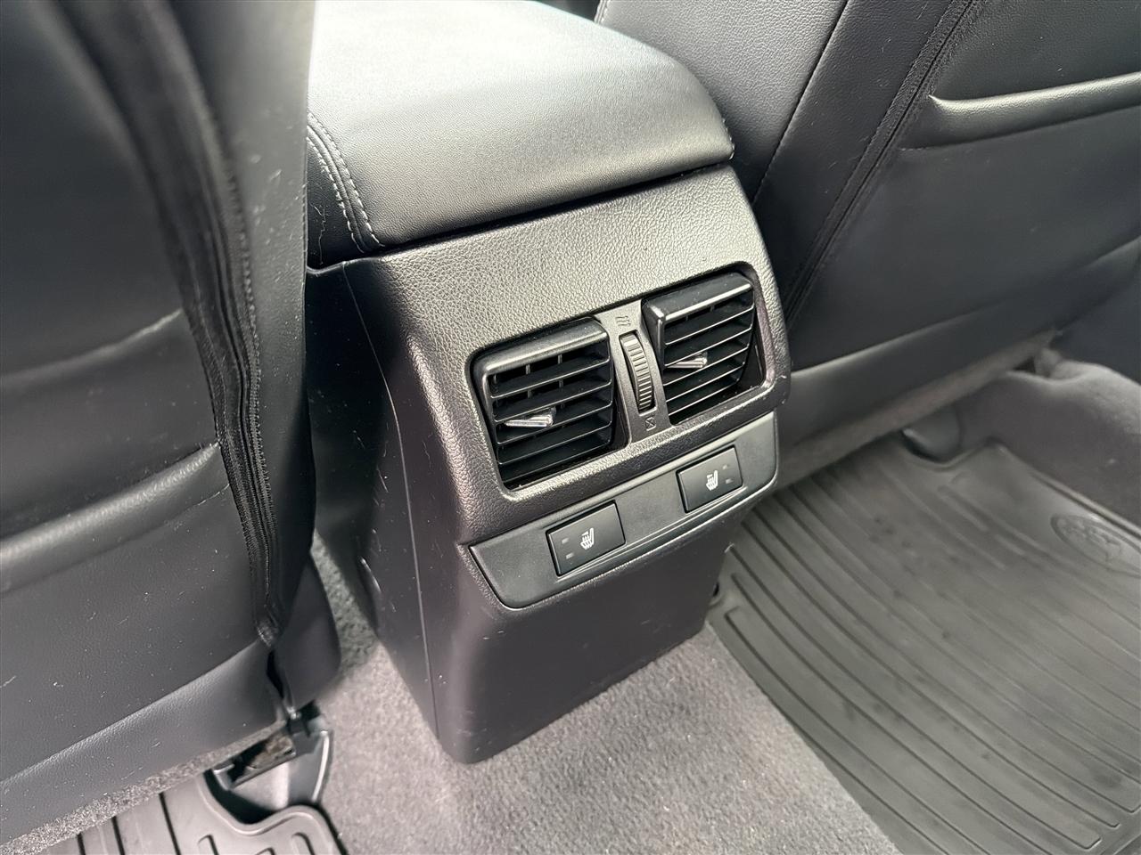 Subaru Outback 3.6R Limited 2015