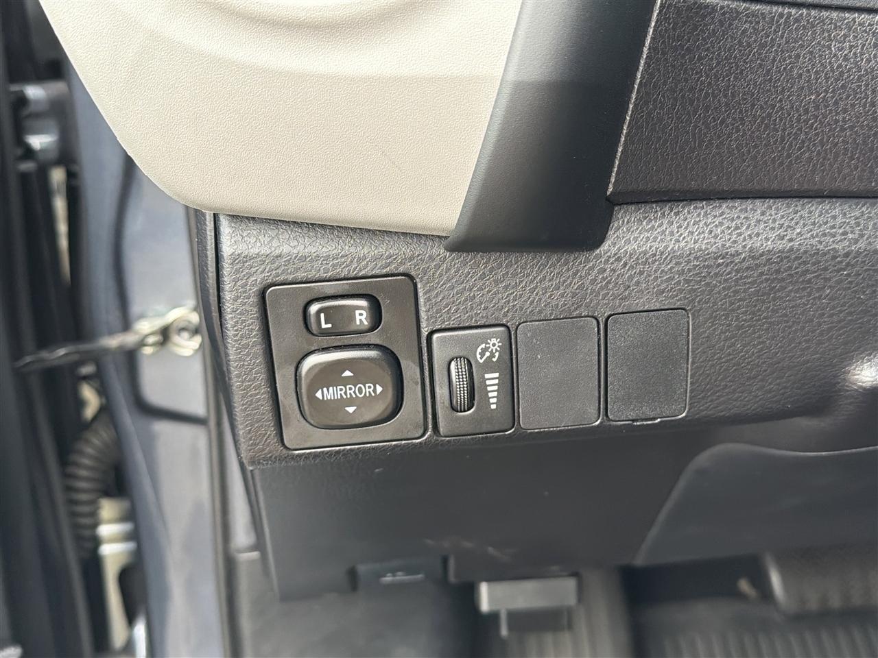 Toyota Corolla LE Eco CVT 2019