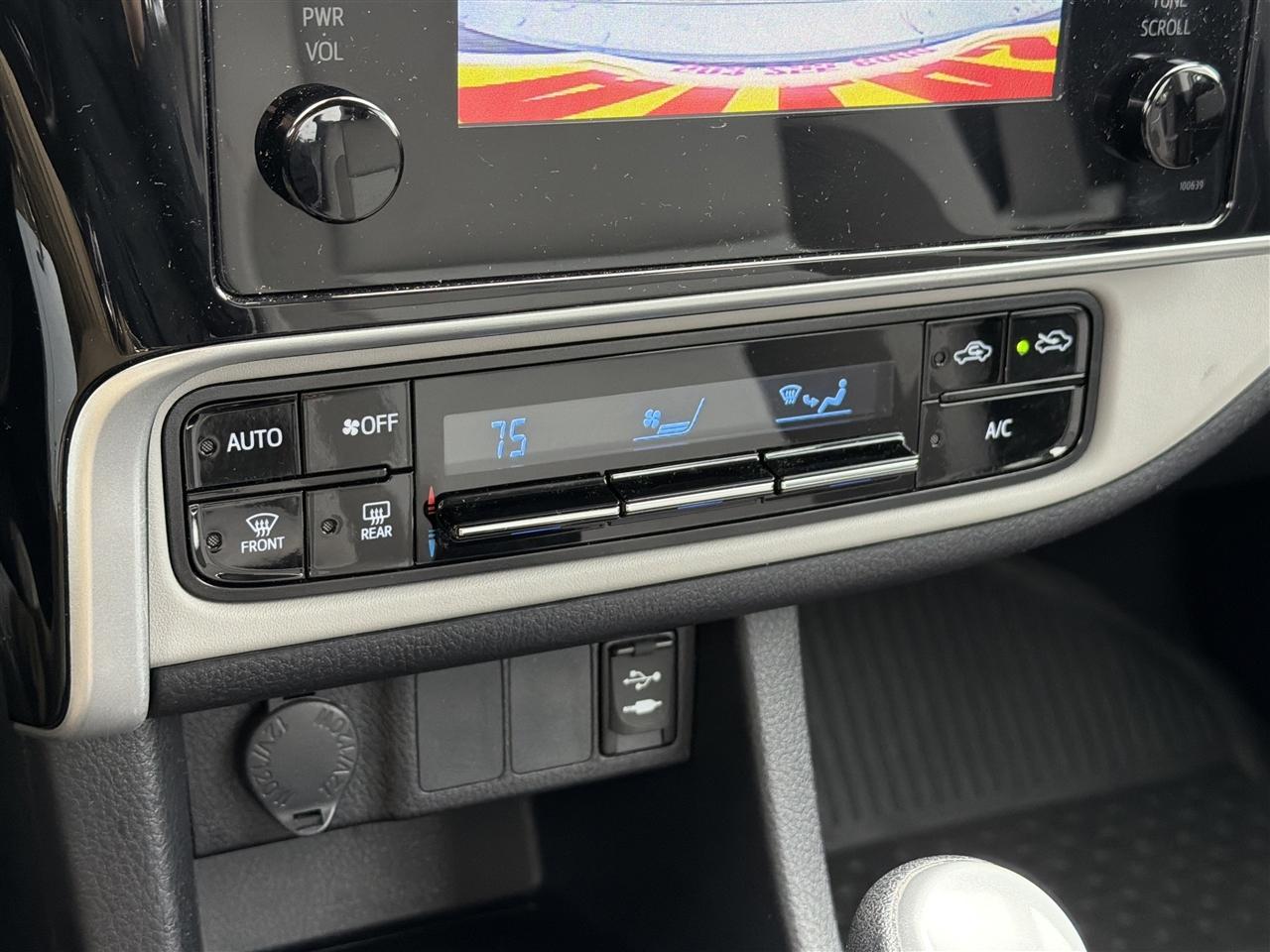 Toyota Corolla LE Eco CVT 2019