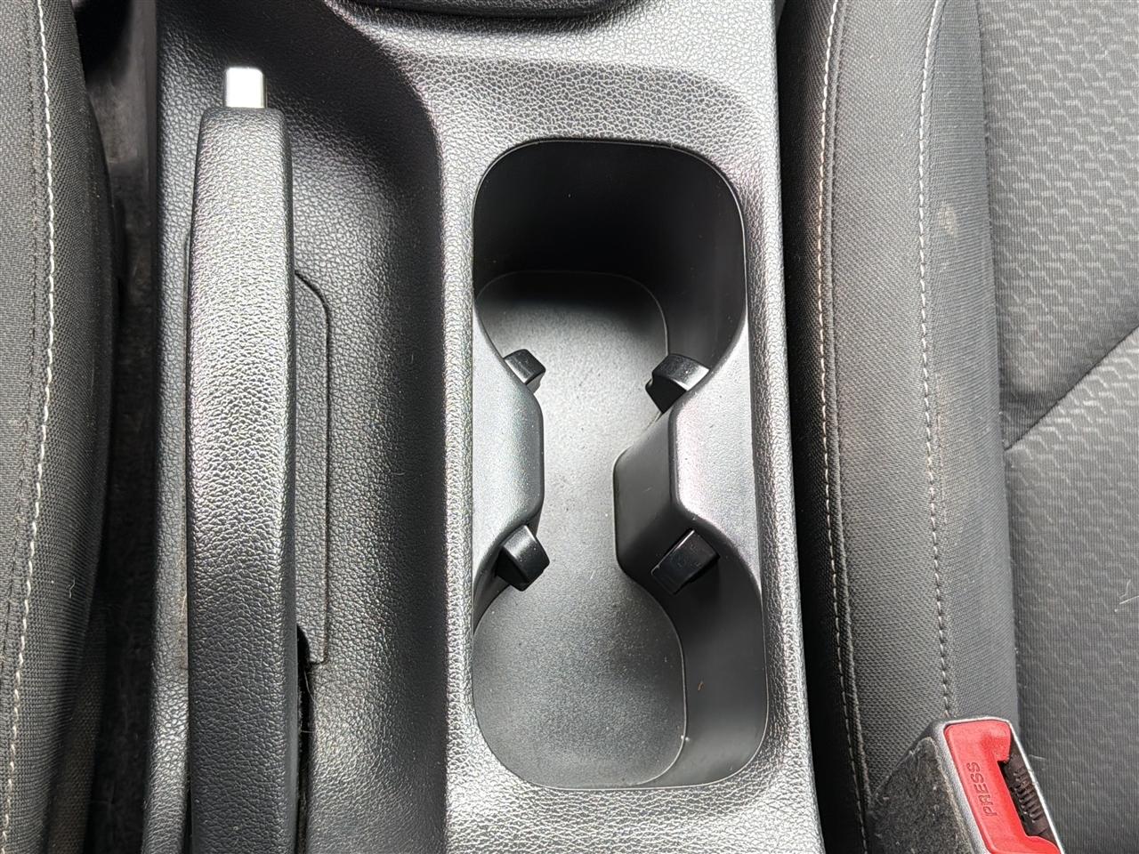 Hyundai Elantra GT Base 6A 2019