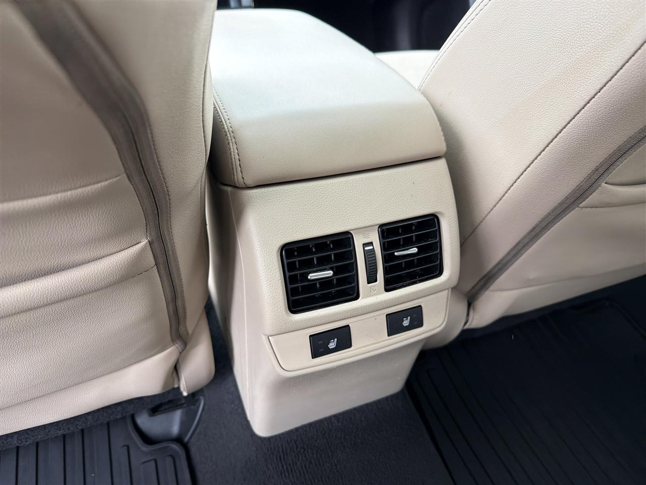 Subaru Legacy 2.5i Limited 2017