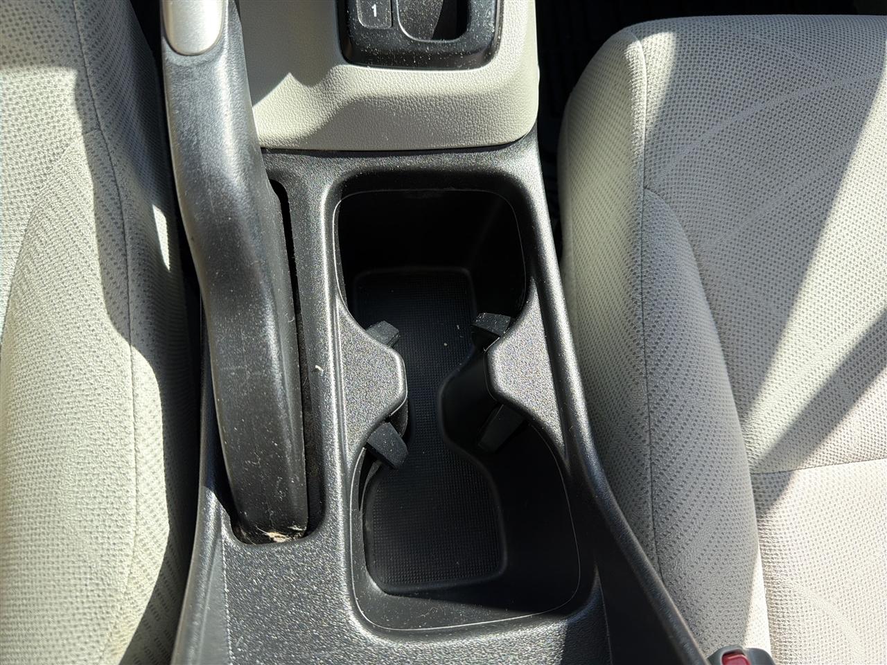 Honda Civic LX Sedan 5-Speed AT 2012